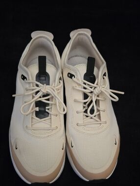 Nike Dia Shoes